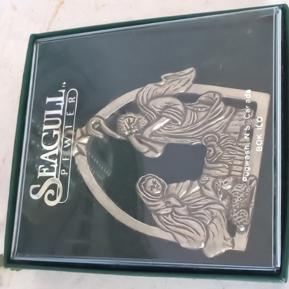 Vintage Seagull Pewter Ornament Nativity Scene 1991 Canada - Picture 3 of 6